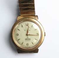 WRIST WATCH