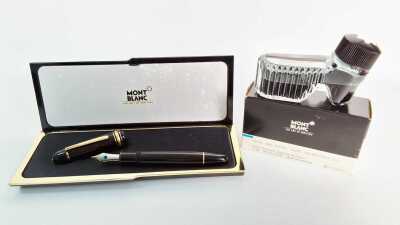 MONT BLANC FOUNTAIN PEN