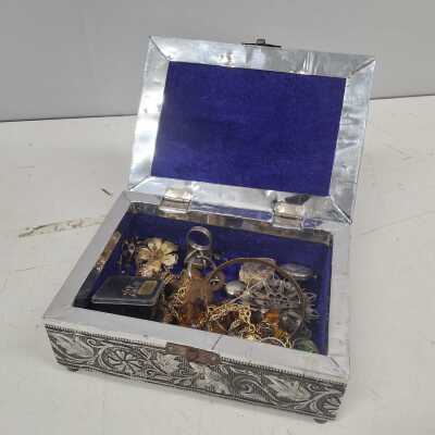 JEWELLERY