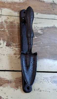 DOOR KNOCKER