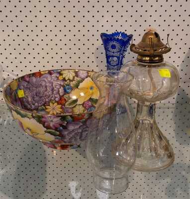 ASSORTED GLASSWARE