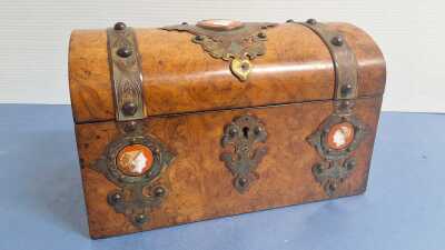 TEA BOX