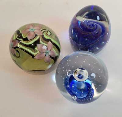 PAPERWEIGHTS