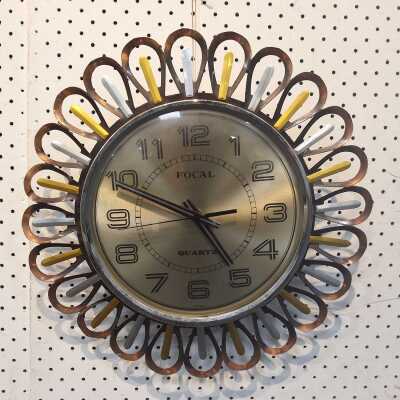 WALL CLOCK