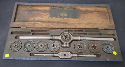 DIE SET