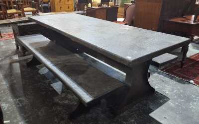 TABLE & BENCHES