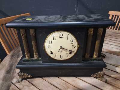 MANTLE CLOCK