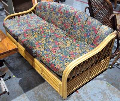 CANEWORK LOUNGE