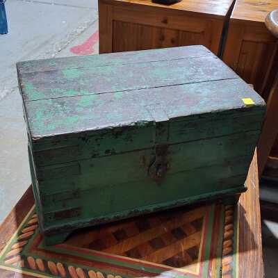 TIMBER CHEST