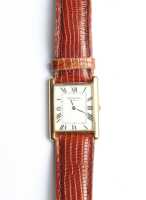 WRIST WATCH