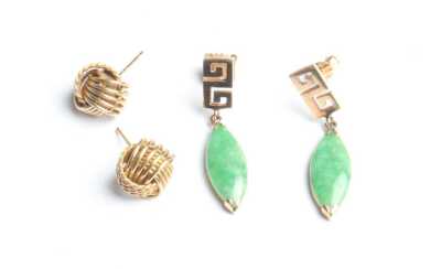 GOLD EARRINGS