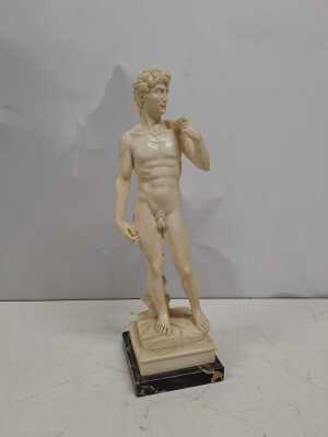 DAVID STATUE