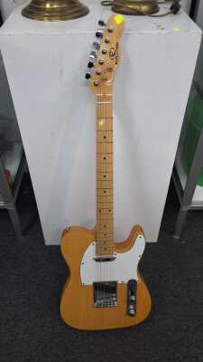ELECTRIC GUITAR