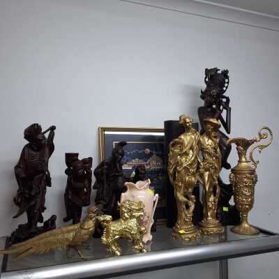 SOUVENIRS