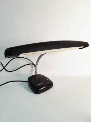 RETRO LAMP