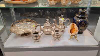 HOMEWARES