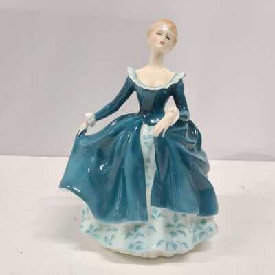 ROYAL DOULTON FIGURE