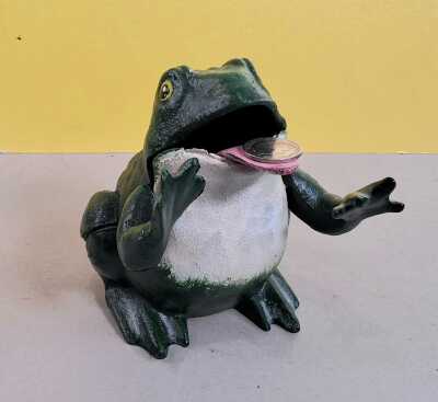MONEY BOX