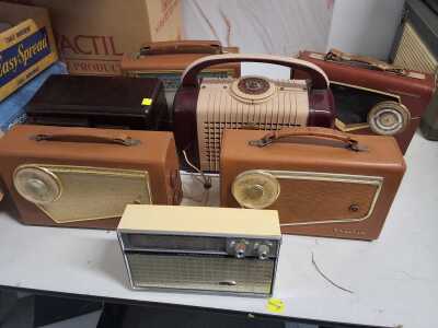 RADIOS
