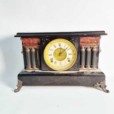 MANTEL CLOCK