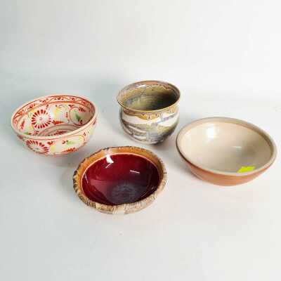 STUDIO POTTERY