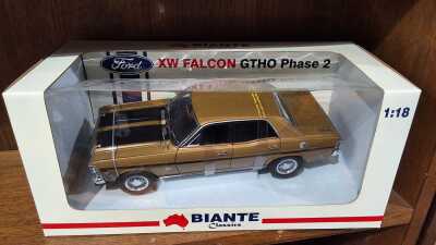 MODEL CAR