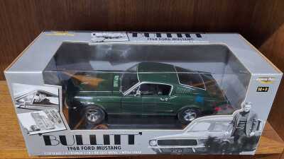 MODEL CAR