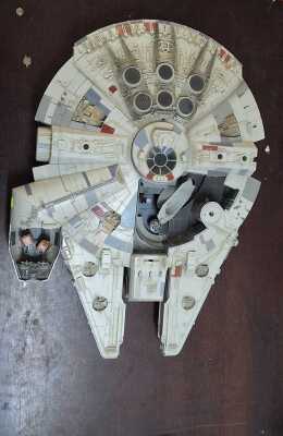 MILLENNIUM FALCON