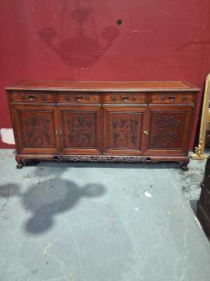 SIDEBOARD