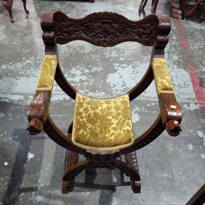 CENTURION CHAIR