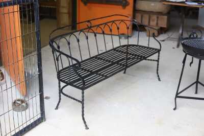 BENCH