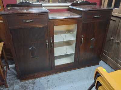 SIDEBOARD