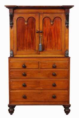 OAK LINEN CHEST
