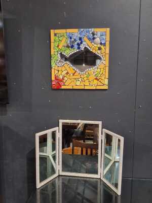 MIRROR LOT
