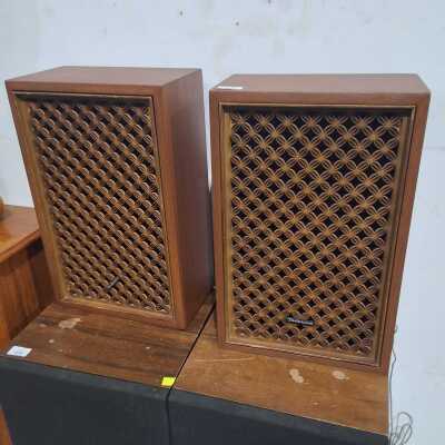 SPEAKERS