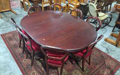 DINING SUITE