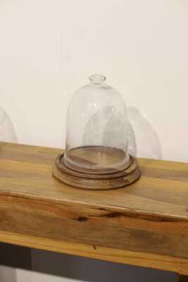 CLOCHE