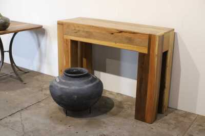 CONSOLE