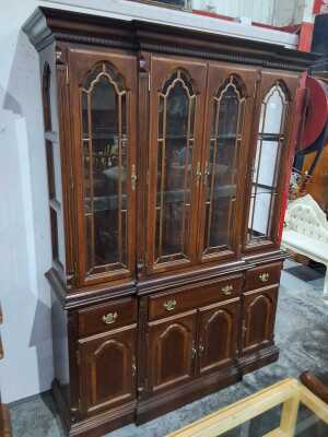 DISPLAY CABINET