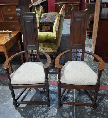 PAIR OF CHAIRS