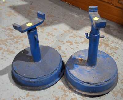 AXLE STANDS