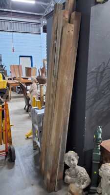 PINE POSTS