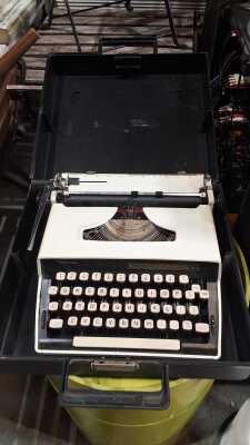 TYPEWRITER