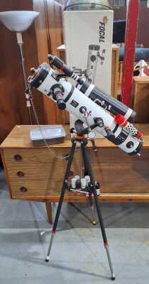 STARGAZING TELESCOPE