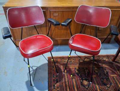 RETRO ARMCHAIRS