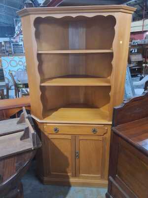 CORNER CABINET