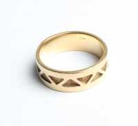 GOLD RING