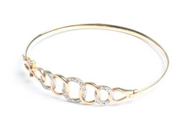 GOLD BANGLE
