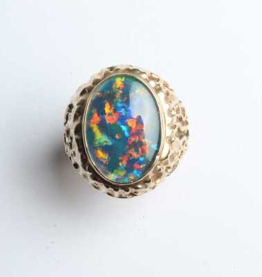 GOLD & OPAL RING