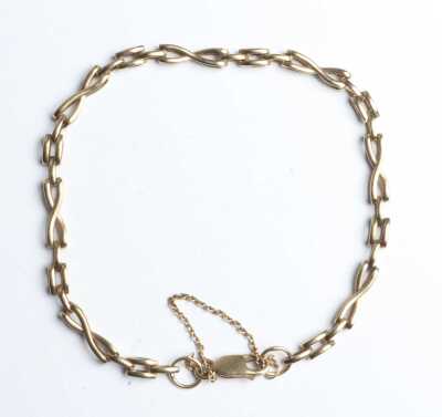 GOLD BRACELET